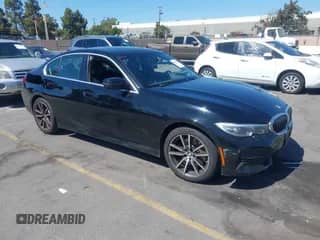 2021 BMW 3 Series 330i с VIN 3MW5R1J01M8C04699, выставлен на аукционе IAAI как лот 42900021 с пробегом 49 237 миль миль и . История ставок и продаж доступна на DreamBid. Изображение 1.