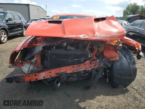 2018 Dodge Challenger T/A 392 with VIN 2C3CDZFJ8JH327379, listed as a Copart auction lot 65124915 with 98,259 mi miles and Salvage title. Bid and sale history available at DreamBid. Image 5.