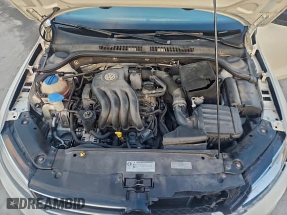 ✅ 2015 Volkswagen Jetta S • VIN: 3VW1K7AJ3FM343550 • Лот: 92855305. Опубликован ранее на Copart с пробегом 132 715 миль. Бесплатный доступ к архиву аукционных продаж из США и подробный отчёт об истории автомобиля на DreamBid. Изображение 11.