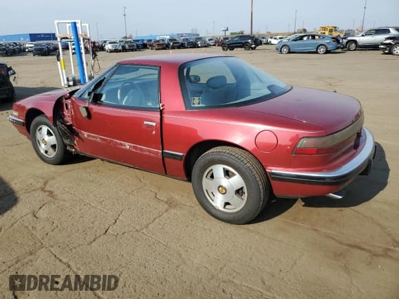 ✅ 1990 Buick Reatta • VIN: 1G4EC13C9LB902692 • Lot: 78522084. Wystawiony na Copart z przebiegiem 74 671 mil. Bezpłatny archiwum sprzedaży aukcyjnych z USA i szczegółowy raport historii pojazdu na DreamBid. Zdjęcie 2.