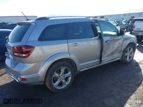 ✅ 2016 Dodge Journey Crossroad • VIN: 3C4PDCGG8GT148207 • Лот: 41667991. Опубликован ранее на IAAI с пробегом 100 097 миль. Бесплатный доступ к архиву аукционных продаж из США и подробный отчёт об истории автомобиля на DreamBid. Изображение 4.