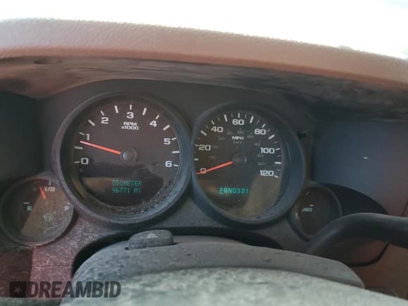 ✅ 2009 Chevrolet Silverado 1500 Work Truck • VIN: 1GCEC19X19Z123303 • Lot: 51607005. Wystawiony na Copart z przebiegiem 96 771 mil. Bezpłatny archiwum sprzedaży aukcyjnych z USA i szczegółowy raport historii pojazdu na DreamBid. Zdjęcie 9.