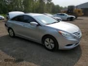 ✅ 2013 Hyundai Sonata GL • VIN: 5NPEB4AC0DH739278 • Лот: 66941684. Опубликован ранее на Copart с пробегом 223 470 миль. Бесплатный доступ к архиву аукционных продаж из США и подробный отчёт об истории автомобиля на DreamBid. Изображение 4.