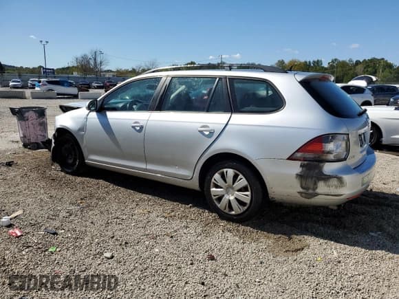 ✅ 2013 Volkswagen Jetta SE • VIN: 3VWPP7AJ3DM611103 • Lot: 85293185. Listed on Copart with 160,513 mi. Free auction sales archive from the USA and detailed vehicle history report at DreamBid. Image 2.
