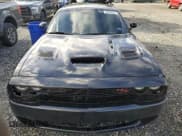✅ 2022 Dodge Challenger R/T Scat Pack Widebody • VIN: 2C3CDZFJ8NH246856 • Lot: 39594224. Wystawiony na Copart z przebiegiem 9 996 mil. Bezpłatny archiwum sprzedaży aukcyjnych z USA i szczegółowy raport historii pojazdu na DreamBid. Zdjęcie 5.