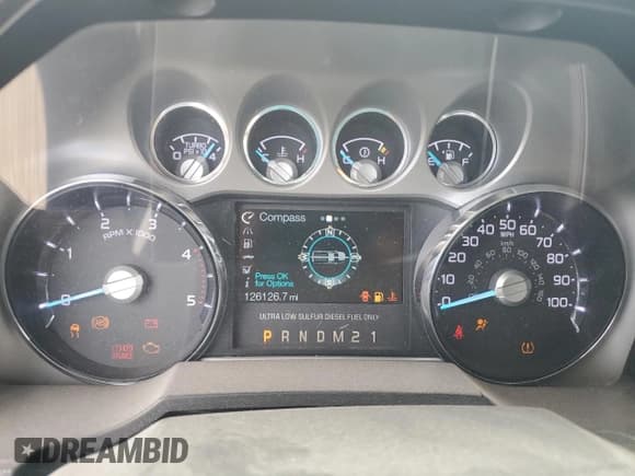 ✅ 2015 Ford F-350 Platinum • VIN: 1FT8W3BT8FEA44642 • Lot: 71271785. Wystawiony na Copart z przebiegiem 126 126 mil. Bezpłatny archiwum sprzedaży aukcyjnych z USA i szczegółowy raport historii pojazdu na DreamBid. Zdjęcie 9.