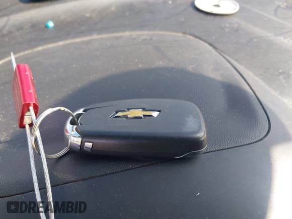 ✅ 2020 Chevrolet Equinox LT • VIN: 3GNAXKEV0LS585652 • Lot: 43635566. Wystawiony na IAAI z przebiegiem 103 292 mil. Bezpłatny archiwum sprzedaży aukcyjnych z USA i szczegółowy raport historii pojazdu na DreamBid. Zdjęcie 11.