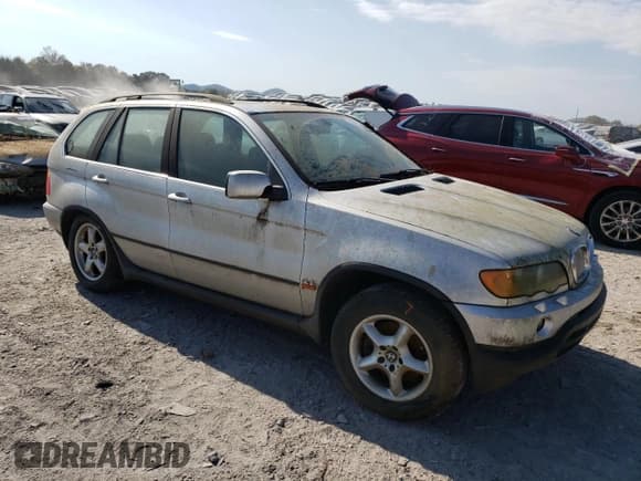 ✅ 2002 BMW X5 4.4i • VIN: 5UXFB33542LH38898 • Лот: 75310454. Опубликован ранее на Copart с пробегом 186 168 миль. Бесплатный доступ к архиву аукционных продаж из США и подробный отчёт об истории автомобиля на DreamBid. Изображение 4.