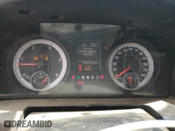 ✅ 2013 Ram 2500 Tradesman • VIN: 3C6UR5CL2DG530120 • Lot: 59950125. Listed on Copart with 303,708 mi. Free auction sales archive from the USA and detailed vehicle history report at DreamBid. Image 9.