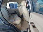 ✅ 2016 Land Rover Range Rover HSE • VIN: SALGS2KF1GA301525 • Lot: 43482071. Listed on IAAI with 146,747 mi. Free auction sales archive from the USA and detailed vehicle history report at DreamBid. Image 8.