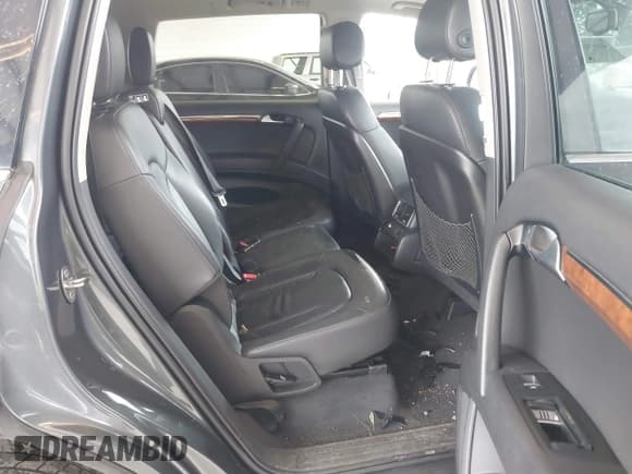 ✅ 2014 Audi Q7 Premium • VIN: WA1CMAFE7ED017740 • Lot: 41959691. Listed on IAAI with 112,521 mi. Free auction sales archive from the USA and detailed vehicle history report at DreamBid. Image 8.