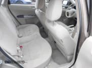 ✅ 2008 Subaru Impreza i • VIN: JF1GH61678H830720 • Lot: 43557140. Wystawiony na IAAI z przebiegiem 101 369 mil. Bezpłatny archiwum sprzedaży aukcyjnych z USA i szczegółowy raport historii pojazdu na DreamBid. Zdjęcie 8.