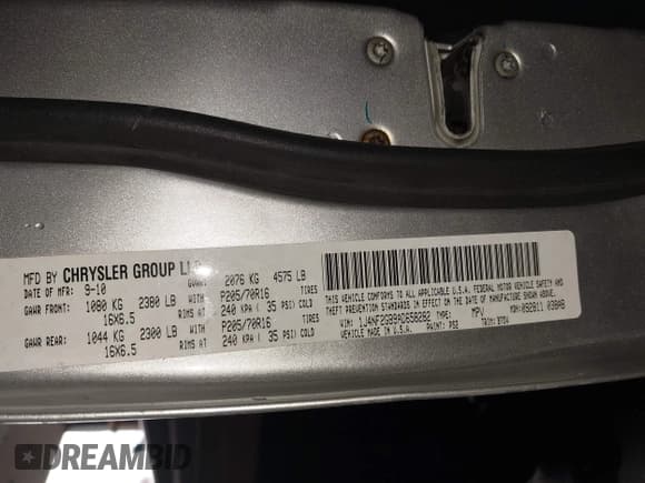 ✅ 2010 Jeep Patriot Sport • VIN: 1J4NF2GB9AD658282 • Lot: 43536970. Wystawiony na IAAI z przebiegiem 116 337 mil. Bezpłatny archiwum sprzedaży aukcyjnych z USA i szczegółowy raport historii pojazdu na DreamBid. Zdjęcie 9.