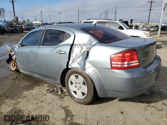 ✅ 2010 Dodge Avenger SXT • VIN: 1B3CC4FB0AN217011 • Лот: 44630725. Опубликован ранее на Copart с пробегом 168 352 миль. Бесплатный доступ к архиву аукционных продаж из США и подробный отчёт об истории автомобиля на DreamBid. Изображение 2.