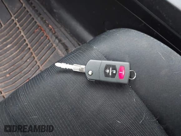 ✅ 2010 Mazda CX-7 SV • VIN: JM3ER2WM0A0305847 • Лот: 43614101. Опубликован ранее на IAAI с пробегом 198 046 миль. Бесплатный доступ к архиву аукционных продаж из США и подробный отчёт об истории автомобиля на DreamBid. Изображение 11.