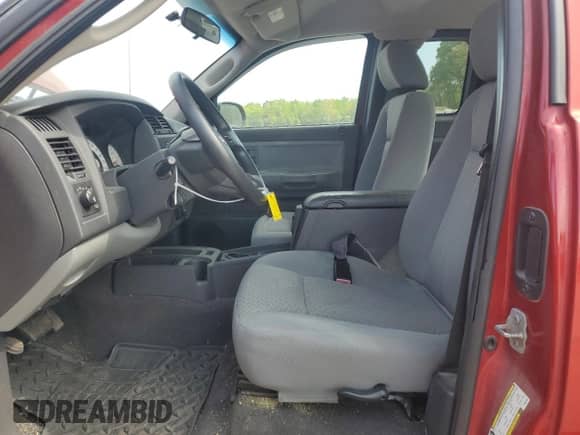 2008 Dodge Dakota SXT with VIN 1D7HE32K78S601576, listed as a Copart auction lot 55464055 with 64,793 mi miles and Salvage title. Bid and sale history available at DreamBid. Image 7.