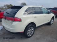 ✅ 2008 Lincoln MKX • VIN: 2LMDU88C68BJ15599 • Lot: 43483155. Listed on IAAI with 242,225 mi. Free auction sales archive from the USA and detailed vehicle history report at DreamBid. Image 4.