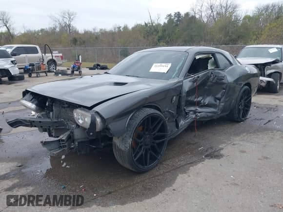 ✅ 2013 Dodge Challenger Rallye Redline • VIN: 2C3CDYAG0DH704233 • Lot: 41299191. Wystawiony na IAAI z przebiegiem 158 081 mil. Bezpłatny archiwum sprzedaży aukcyjnych z USA i szczegółowy raport historii pojazdu na DreamBid. Zdjęcie 6.