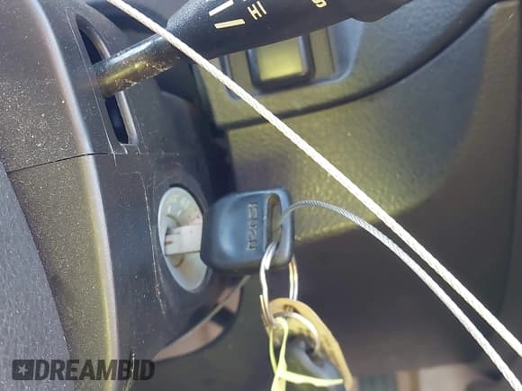 ✅ 2002 Isuzu Axiom • VIN: 4S2CE58X124604511 • Lot: 43443038. Wystawiony na IAAI z przebiegiem 67 623 mil. Bezpłatny archiwum sprzedaży aukcyjnych z USA i szczegółowy raport historii pojazdu na DreamBid. Zdjęcie 11.