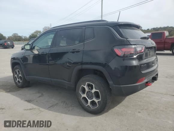 ✅ 2022 Jeep Compass Trailhawk • VIN: 3C4NJDDB5NT157068 • Лот: 82680865. Опубликован ранее на Copart с пробегом 45 598 миль. Бесплатный доступ к архиву аукционных продаж из США и подробный отчёт об истории автомобиля на DreamBid. Изображение 2.