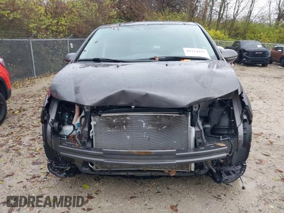 ✅ 2014 Honda Odyssey Touring • VIN: 5FNRL5H94EB128801 • Lot: 43754257. Listed on IAAI with 177,119 mi. Free auction sales archive from the USA and detailed vehicle history report at DreamBid. Image 13.