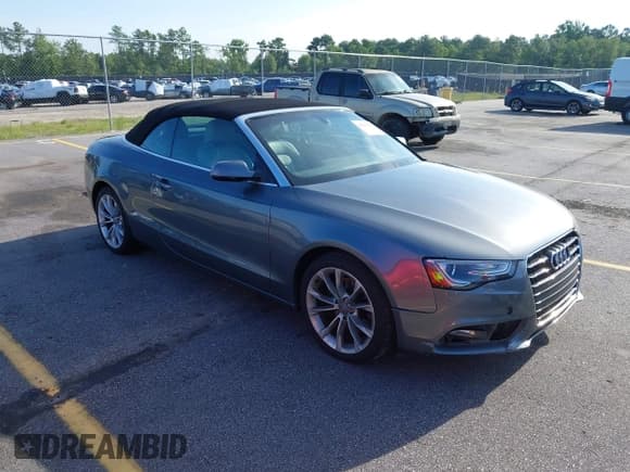 ✅ 2013 Audi A5 Premium Plus • VIN: WAULFAFH5DN009944 • Lot: 42508314. Listed on IAAI with 233,593 mi. Free auction sales archive from the USA and detailed vehicle history report at DreamBid. Image 1.