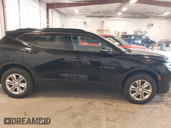 ✅ 2020 Chevrolet Blazer LT • VIN: 3GNKBCRSXLS670538 • Lot: 43684883. Listed on IAAI with 69,063 mi. Free auction sales archive from the USA and detailed vehicle history report at DreamBid. Image 13.