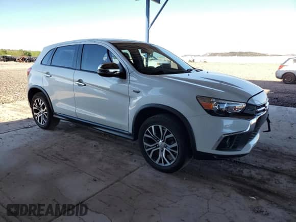 2018 Mitsubishi Outlander ES with VIN JA4AP3AU5JU017111, listed as a Copart auction lot 80486205 with 90,803 mi miles and Salvage title. Bid and sale history available at DreamBid. Image 4.