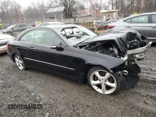 ✅ 2003 Mercedes-Benz CLK 320 • VIN: WDBTJ65JX3F059510 • Лот: 82987094. Опубликован ранее на Copart с пробегом Не указан. Бесплатный доступ к архиву аукционных продаж из США и подробный отчёт об истории автомобиля на DreamBid. Изображение 4.