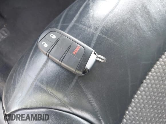 ✅ 2017 Dodge Journey Crossroad Plus • VIN: 3C4PDCGG1HT607966 • Lot: 42797600. Listed on IAAI with 90,372 mi. Free auction sales archive from the USA and detailed vehicle history report at DreamBid. Image 11.