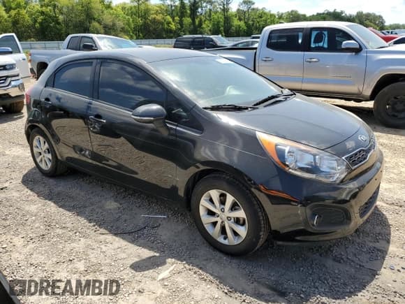 ✅ 2015 Kia Rio EX • VIN: KNADN5A39F6457613 • Лот: 52762885. Опубликован ранее на Copart с пробегом 50 648 миль. Бесплатный доступ к архиву аукционных продаж из США и подробный отчёт об истории автомобиля на DreamBid. Изображение 4.