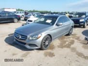 ✅ 2016 Mercedes-Benz C 300 • VIN: 55SWF4JBXGU144956 • Lot: 42442671. Wystawiony na IAAI z przebiegiem 96 141 mil. Bezpłatny archiwum sprzedaży aukcyjnych z USA i szczegółowy raport historii pojazdu na DreamBid. Zdjęcie 2.
