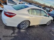 ✅ 2017 Honda Accord EX-L • VIN: JHMCR6F55HC008578 • Лот: 94461915. Опубликован ранее на Copart с пробегом 136 063 миль. Бесплатный доступ к архиву аукционных продаж из США и подробный отчёт об истории автомобиля на DreamBid. Изображение 3.