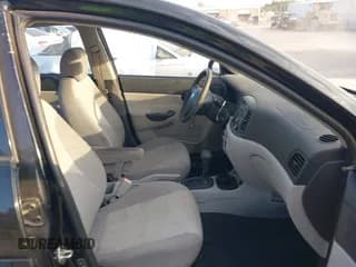 ✅ 2009 Hyundai Accent Auto GLS • VIN: KMHCN46C39U299878 • Lot: 43479557. Wystawiony na IAAI z przebiegiem 121 290 mil. Bezpłatny archiwum sprzedaży aukcyjnych z USA i szczegółowy raport historii pojazdu na DreamBid. Zdjęcie 5.