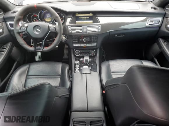 ✅ 2012 Mercedes-Benz CLS 63 AMG • VIN: WDDLJ7EBXCA052348 • Лот: 66081705. Опубликован ранее на Copart с пробегом 50 511 миль. Бесплатный доступ к архиву аукционных продаж из США и подробный отчёт об истории автомобиля на DreamBid. Изображение 8.