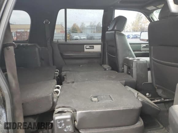 ✅ 2007 Ford Expedition Max Limited • VIN: 1FMFK20577LA81028 • Lot: 86809655. Wystawiony na Copart z przebiegiem 401 278 mil. Bezpłatny archiwum sprzedaży aukcyjnych z USA i szczegółowy raport historii pojazdu na DreamBid. Zdjęcie 11.