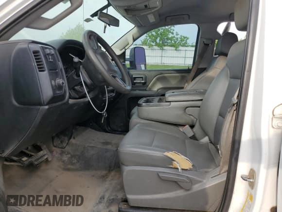 ✅ 2015 Chevrolet Silverado 2500HD Work Truck • VIN: 1GC2CUEG9FZ138072 • Лот: 54879985. Опубликован ранее на Copart с пробегом 225 562 миль. Бесплатный доступ к архиву аукционных продаж из США и подробный отчёт об истории автомобиля на DreamBid. Изображение 7.