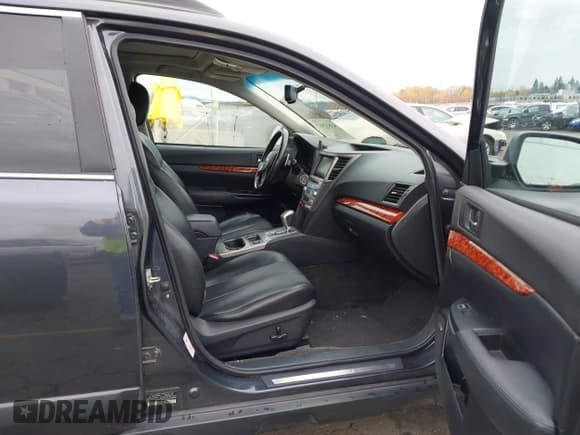 ✅ 2012 Subaru Outback Limited • VIN: 4S4BRBLCXC3252062 • Лот: 43832967. Опубликован ранее на IAAI с пробегом 169 300 миль. Бесплатный доступ к архиву аукционных продаж из США и подробный отчёт об истории автомобиля на DreamBid. Изображение 5.