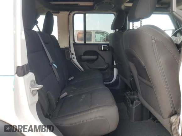 ✅ 2022 Jeep Wrangler Unlimited Sport Altitude • VIN: 1C4HJXDN0NW132386 • Лот: 61382185. Опубликован ранее на Copart с пробегом 65 673 миль. Бесплатный доступ к архиву аукционных продаж из США и подробный отчёт об истории автомобиля на DreamBid. Изображение 10.