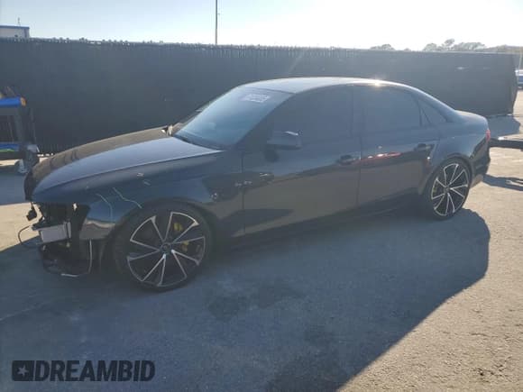 ✅ 2013 Audi A4 Premium • VIN: WAUBFAFL1DN044268 • Lot: 91224335. Listed on Copart with 136,938 mi. Free auction sales archive from the USA and detailed vehicle history report at DreamBid. Image 1.