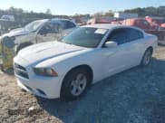 ✅ 2013 Dodge Charger SE • VIN: 2C3CDXBG5DH624855 • Лот: 43641096. Опубликован ранее на IAAI с пробегом 142 741 миль. Бесплатный доступ к архиву аукционных продаж из США и подробный отчёт об истории автомобиля на DreamBid. Изображение 2.