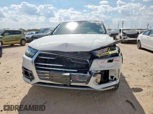 ✅ 2017 Audi Q7 Premium Plus • VIN: WA1LHAF7XHD039080 • Lot: 71279715. Wystawiony na Copart z przebiegiem 92 682 mil. Bezpłatny archiwum sprzedaży aukcyjnych z USA i szczegółowy raport historii pojazdu na DreamBid. Zdjęcie 5.