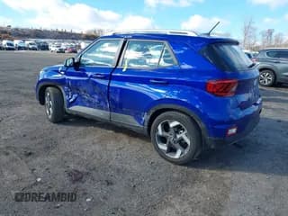 ✅ 2024 Hyundai Venue SEL • VIN: KMHRC8A38RU333330 • Lot: 41267216. Listed on IAAI with 6,776 mi. Free auction sales archive from the USA and detailed vehicle history report at DreamBid. Image 3.