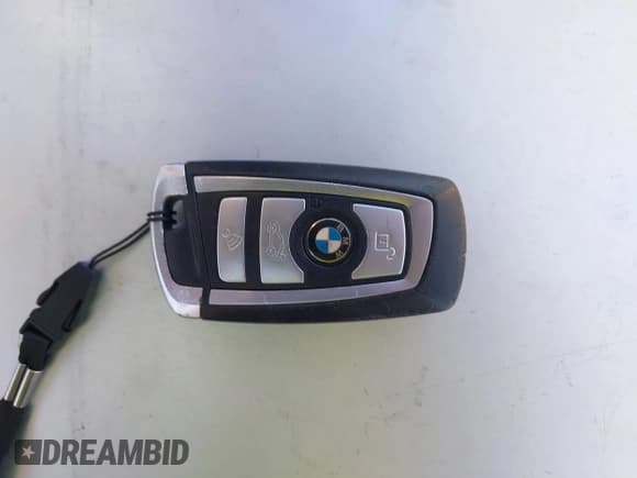 ✅ 2009 BMW 7 Series 750Li • VIN: WBAKB83529CY59415 • Lot: 43556913. Listed on IAAI with 114,756 mi. Free auction sales archive from the USA and detailed vehicle history report at DreamBid. Image 11.