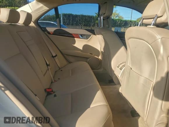 ✅ 2010 Mercedes-Benz C 300 Sport • VIN: WDDGF5EB2AF370729 • Lot: 94959095. Listed on Copart with 109,646 mi. Free auction sales archive from the USA and detailed vehicle history report at DreamBid. Image 10.