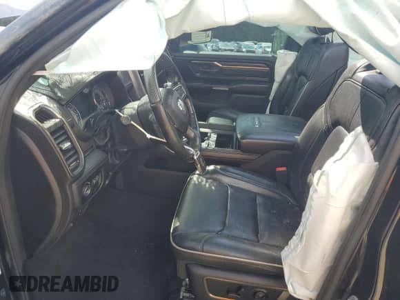 2019 Ram 1500 Limited z VIN 1C6SRFPT1KN553836, wystawiony jako Copart lot #64444235 z przebiegiem 131 978 mil mil oraz Szkoda całkowita • Salvage title. Historia ofert i sprzedaży dostępna na DreamBid. Obrazek 7.