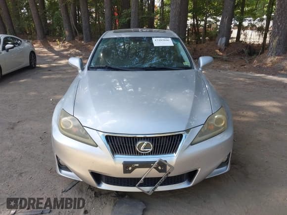 ✅ 2011 Lexus IS 250 • VIN: JTHCF5C23B5047940 • Lot: 43103046. Listed on IAAI with 151,481 mi. Free auction sales archive from the USA and detailed vehicle history report at DreamBid. Image 12.