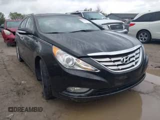 2013 Hyundai Sonata SE с VIN 5NPEC4AC4DH526122, выставлен на аукционе IAAI как лот 43296841 с пробегом 26 952 миль миль и . История ставок и продаж доступна на DreamBid. Изображение 1.