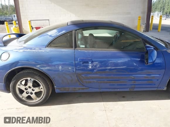 ✅ 2005 Mitsubishi Eclipse GS • VIN: 4A3AC44GX5E015395 • Lot: 42530950. Wystawiony na IAAI z przebiegiem 223 388 mil. Bezpłatny archiwum sprzedaży aukcyjnych z USA i szczegółowy raport historii pojazdu na DreamBid. Zdjęcie 6.