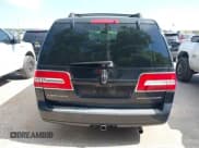 ✅ 2013 Lincoln Navigator • VIN: 5LMJJ3H58DEL08599 • Lot: 42046555. Listed on IAAI with 212,583 mi. Free auction sales archive from the USA and detailed vehicle history report at DreamBid. Image 15.